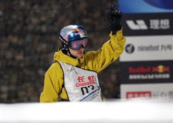 两站天下杯5个1980 苏翊鸣王者记忆力图冬奥卫冕