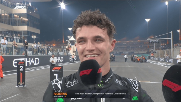 诺里斯冠军感言: 我好久没哭过了! 为统共东说念主感到自豪