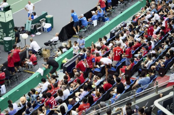 戴维斯杯收官日：智利2-1斯洛伐克 夺小组第三