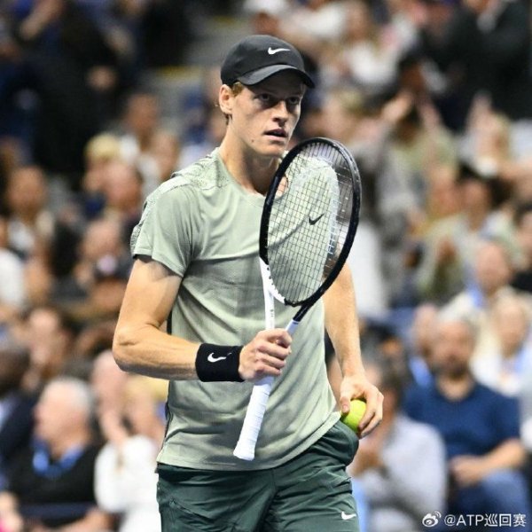 好意思网第8日辛纳晋级男单8强 梅德韦杰夫送蛋晋级