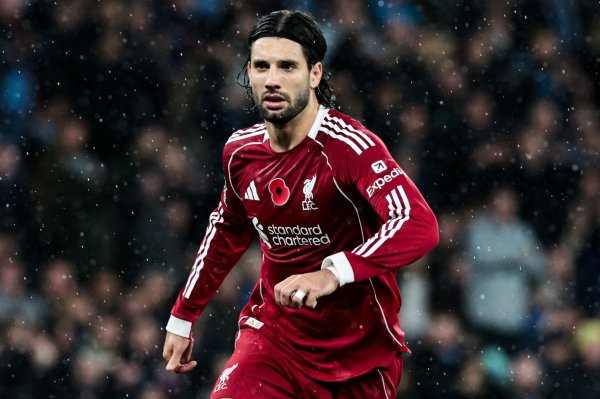 索博斯洛伊：赢球+零封终点进军，不管踢什么阵型咱们王人要有发达