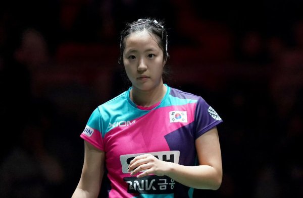 乒乓总决赛: 女单8强已出其四! 国乒3东说念主过关, 韩国一姐2-4被淘汰