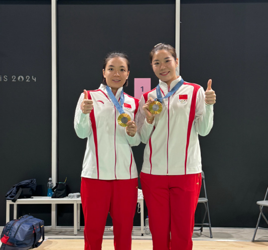 奥运冠军陈早晨布告：从国度队退役 搭档贾一凡竣事女双大满贯