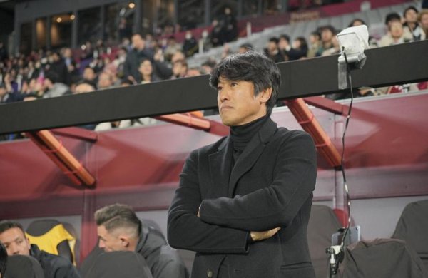 老徐和蓉城闹掰了！五大主力或吃解散饭，本年争冠来岁为保级而战