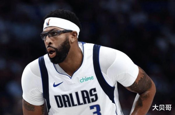 弗拉格24分对飚同届探花26+6, 难耐马克西完爆浓眉, 水拉弃用不冤