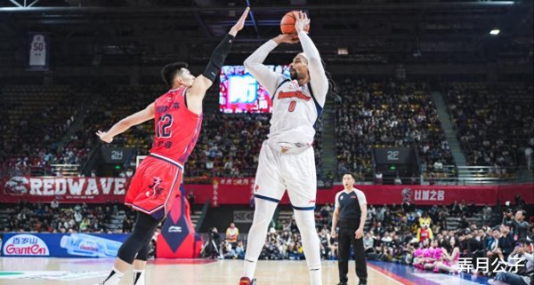 不是萨林杰, 不是萨姆纳, 威金顿赛后夸广东一东说念主: 他长短常优秀的球员