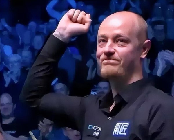 克里斯·韦克林9-2大捷常冰玉，首夺苏格兰公开赛冠军！