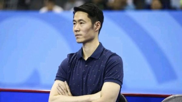 国乒此次玩真的了，王励勤成功掀桌子，混双组长说没就没，全队以后谁也别思躲平静