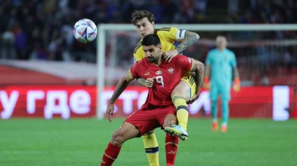 中超冬窗还在磨洋工，国安用10天锁定葡萄牙羁系王，球探直邀不靠牙东说念主，300万欧破解转变费，底层逻辑透彻换了新交代