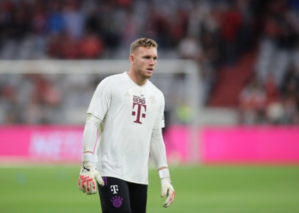 图片报：拜仁接近与汉堡谈妥停止佩雷茨租出，球员将被外租至圣徒