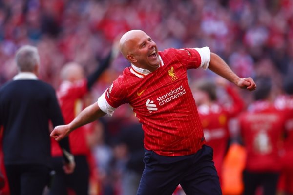 TA回归利物浦2025年：最好球员索博 卫冕之路早早端正令东说念主讶异